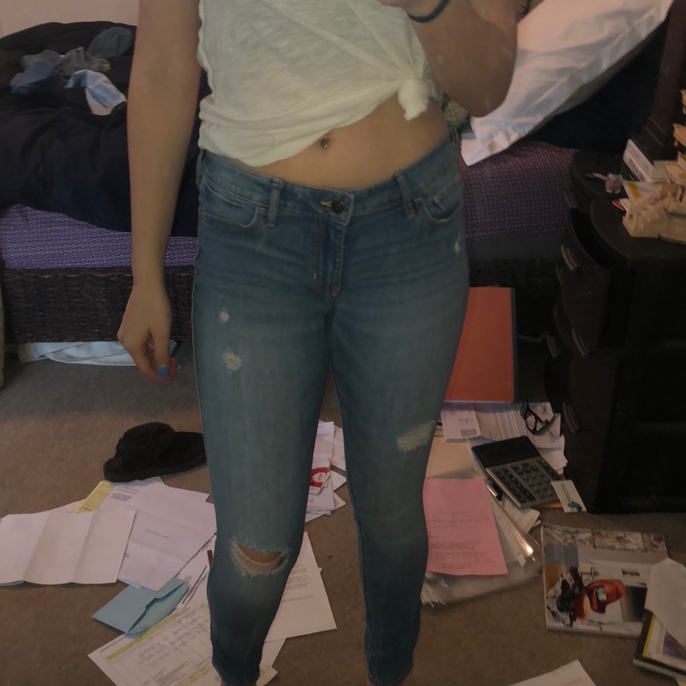 Hollister distressed jeans